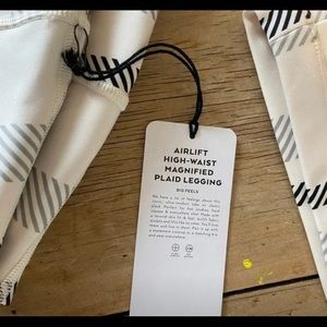 ALO airlift high-waist magnified plaid legging